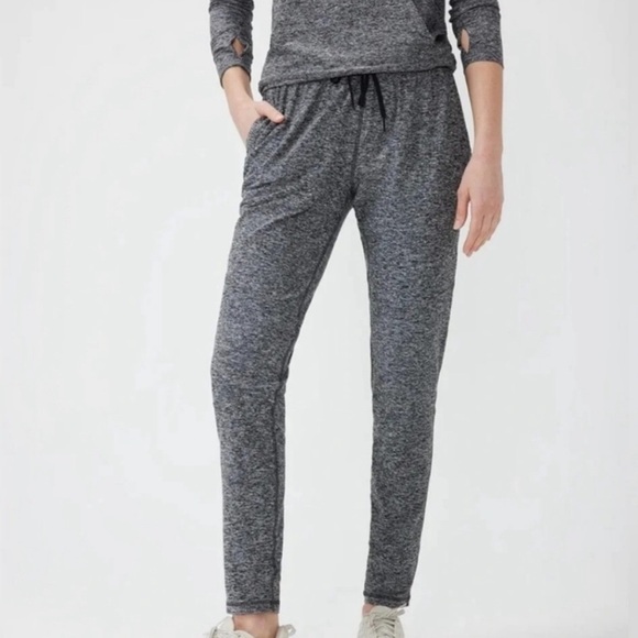 Outdoor Voices CloudKnit Drawstring Sweatpant Size Small Gray Spacedye - Picture 1 of 7